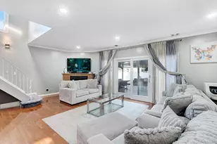 9 Pine Ln, Valley Stream, NY 11581 - Photo 25