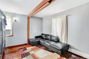 9 Pine Ln, Valley Stream, NY 11581 - Photo 21