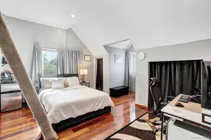 9 Pine Ln, Valley Stream, NY 11581 - Photo 35