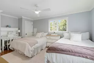 10 Hollise Ct, Centerport, NY 11721 - Photo 21