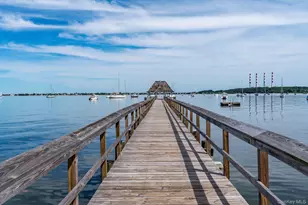 10 Hollise Ct, Centerport, NY 11721 - Photo 41