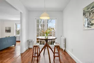 910 Stuart Ave, Mamaroneck, NY 10543 - Photo 11