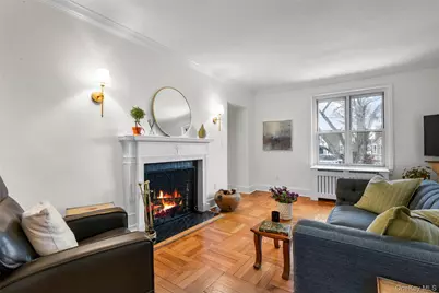 910 Stuart Avenue #2J, Mamaroneck, NY 10543 - Photo 17