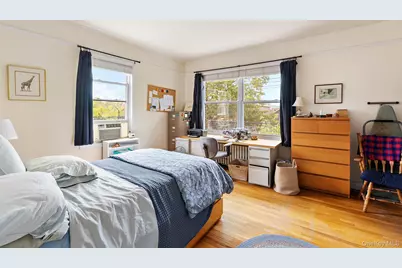 2536 Lurting Avenue, Bronx, NY 10469 - Photo 13