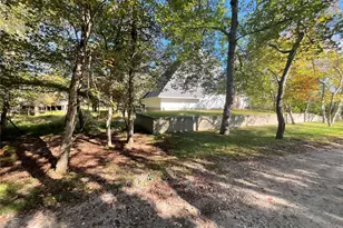 84 Beaver Dr, Mastic Beach, NY 11951 - Photo 5