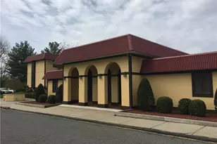 2 Granada Crescent, White Plains, NY 10603 - Photo 13