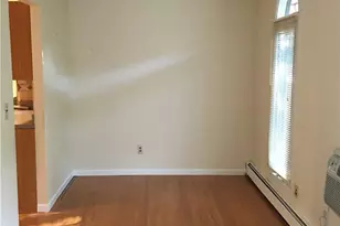 2 Granada Crescent, White Plains, NY 10603 - Photo 23