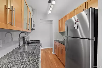 377 N Broadway #602, Yonkers, NY 10701 - Photo 7