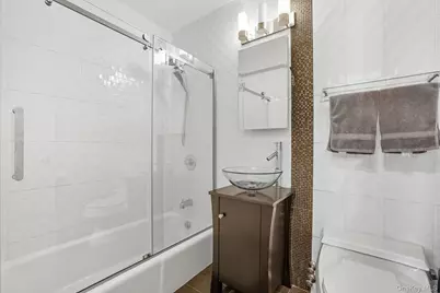 377 N Broadway #602, Yonkers, NY 10701 - Photo 13