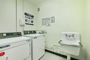 377 N Broadway, Yonkers, NY 10701 - Photo 17