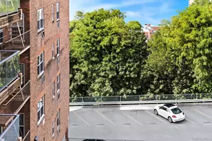 377 N Broadway, Yonkers, NY 10701 - Photo 15