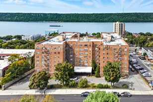 377 N Broadway, Yonkers, NY 10701 - Photo 23