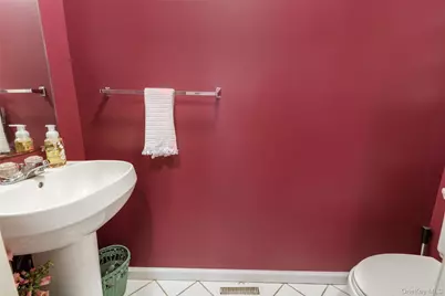 10 Gettysburg Drive, Port Jefferson Station, NY 11776 - Photo 9