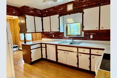 43 Kobelt Drive, Wallkill, NY 12589 - Photo 9