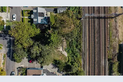 30 Claremont Place, Mount Vernon, NY 10553 - Photo 11