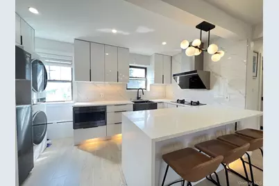 13707 68th Drive #B, Flushing, NY 11367 - Photo 3