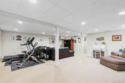 68 Churchill Lane, Smithtown, NY 11787 - Photo 21