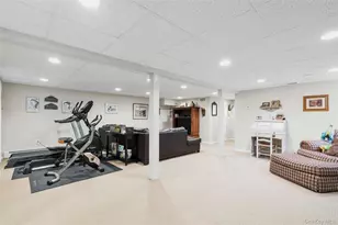 68 Churchill Ln, Smithtown, NY 11787 - Photo 21