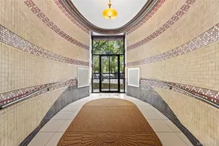 601 Pelham Pkwy N, Bronx, NY 10467 - Photo 19