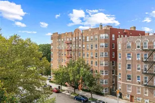 601 Pelham Pkwy N, Bronx, NY 10467 - Photo 3