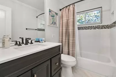 2 Christine Lane, Manorville, NY 11949 - Photo 25