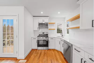 18 Oakdale Place, Massapequa Park, NY 11762 - Photo 27