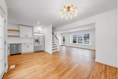 18 Oakdale Place, Massapequa Park, NY 11762 - Photo 25