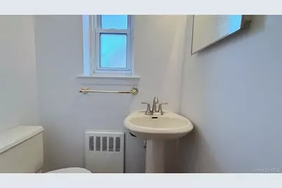 168-12 19th Ave Avenue, Whitestone, NY 11357 - Photo 11