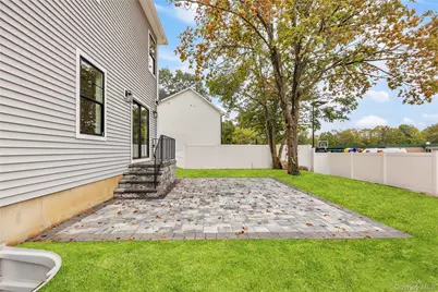 1726 Tower Court, Mohegan Lake, NY 10547 - Photo 25