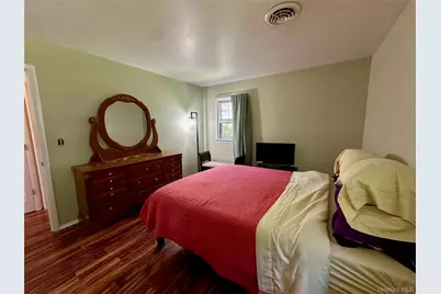 18 Cambridge Drive, Red Hook, NY 12571 - Photo 11