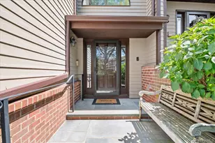 32 The Glen, Glen Head, NY 11545 - Photo 3