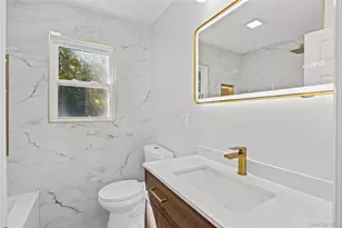 24 Laura Dr, Centereach, NY 11720 - Photo 11