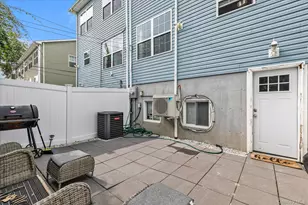 142 S Franklin St, Hempstead, NY 11550 - Photo 21