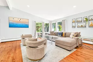 103 Robinhood Ln, West Nyack, NY 10994 - Photo 15