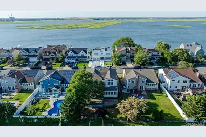 330 Harbor Drive, Long Beach, NY 11561 - Photo 15
