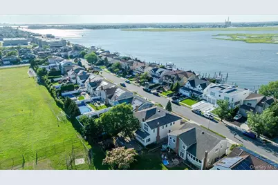 330 Harbor Drive, Long Beach, NY 11561 - Photo 17