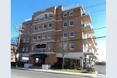 780 W Broadway #5J, Long Beach, NY 11561 - Photo 1