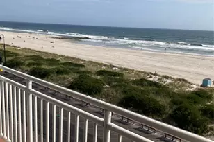 780 W Broadway, Long Beach, NY 11561 - Photo 25