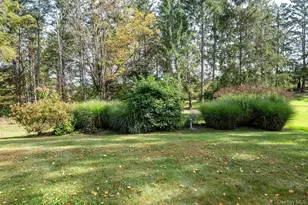 56 Kay Dr, Pleasant Valley, NY 12569 - Photo 7