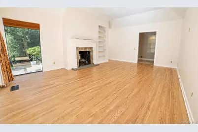 704 Short Beach Road, Nissequogue, NY 11780 - Photo 9