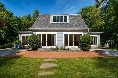 704 Short Beach Road, Nissequogue, NY 11780 - Photo 19