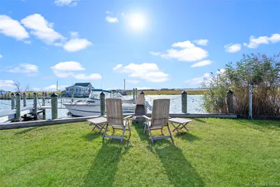 714 Riviera Drive, Mastic Beach, NY 11951 - Photo 29