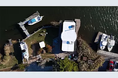 714 Riviera Drive, Mastic Beach, NY 11951 - Photo 37