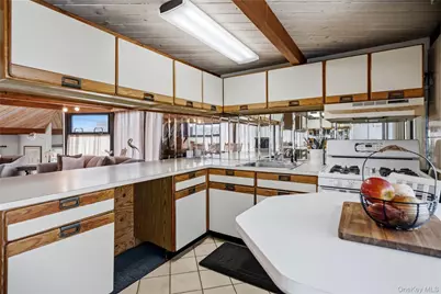 714 Riviera Drive, Mastic Beach, NY 11951 - Photo 15