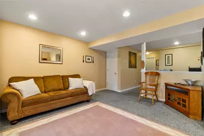 204 Williamsburg Drive, Mahopac, NY 10541 - Photo 17