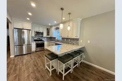 16419 86th Street, Howard Beach, NY 11414 - Photo 5