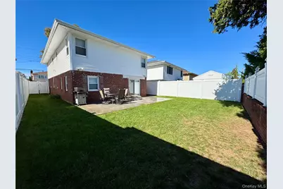 16419 86th Street, Howard Beach, NY 11414 - Photo 23