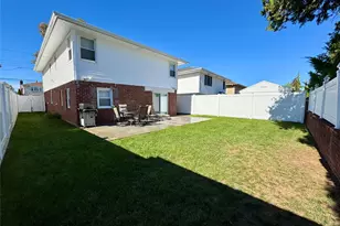 164-19 86th St, Howard Beach, NY 11414 - Photo 23