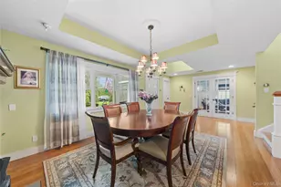 33 Robbins Ave, Babylon, NY 11702 - Photo 7