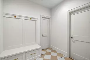 908 Maple Ln, East Meadow, NY 11554 - Photo 13